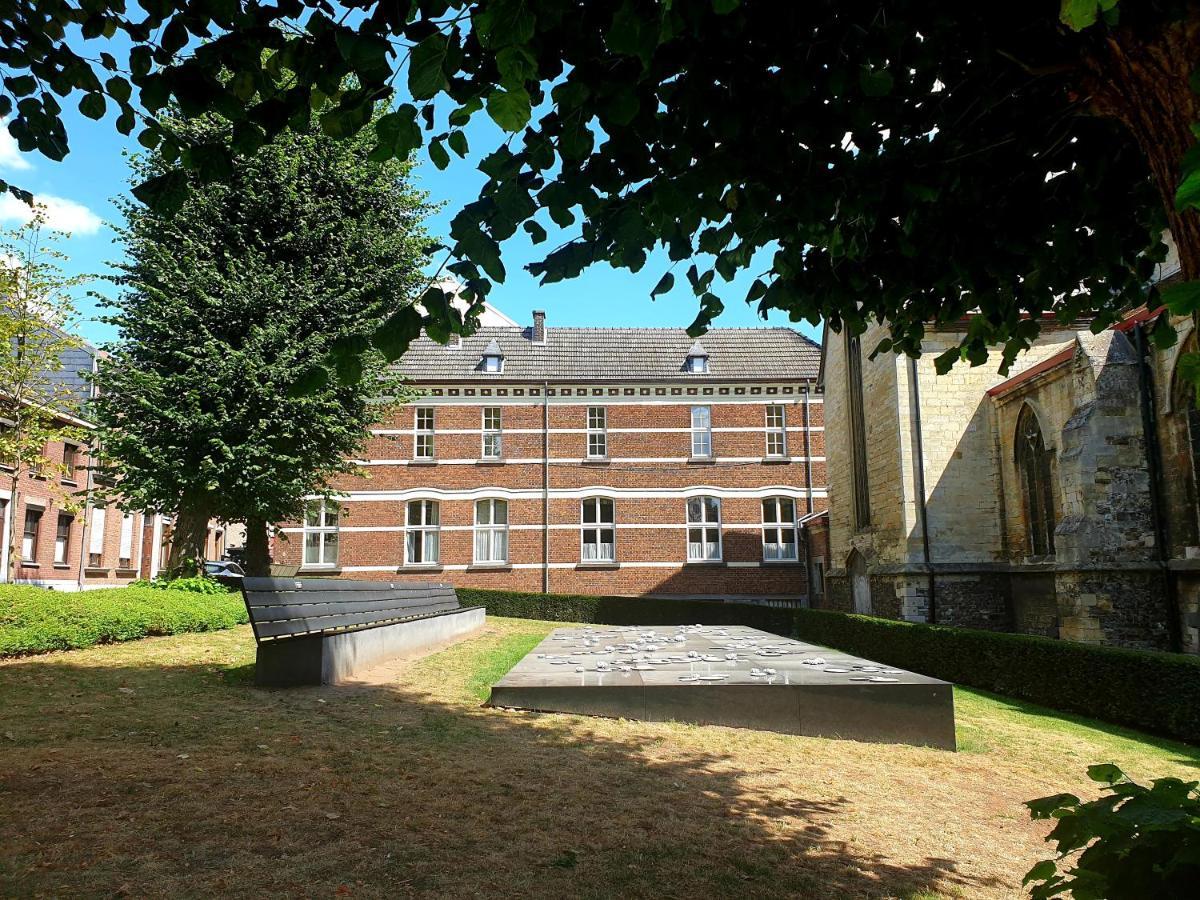 Ferienwohnung Het Begijnhof Tongeren Center Exterior foto